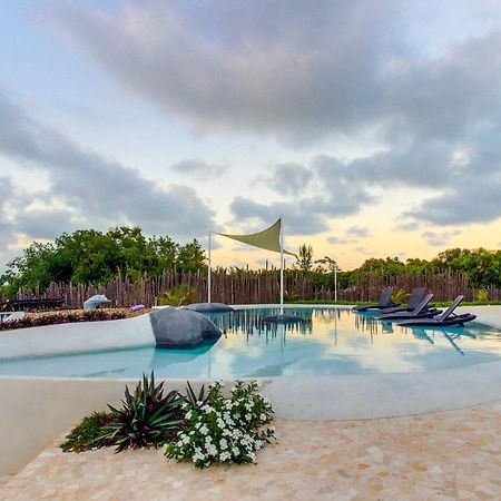 Swan Villas Maya Beach ภายนอก รูปภาพ